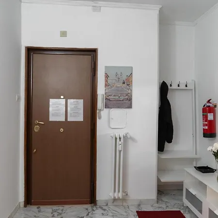 Whole Near Main Subway Διαμέρισμα Ρώμη