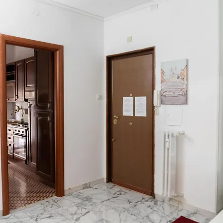 アパート Whole Near Main Subway *